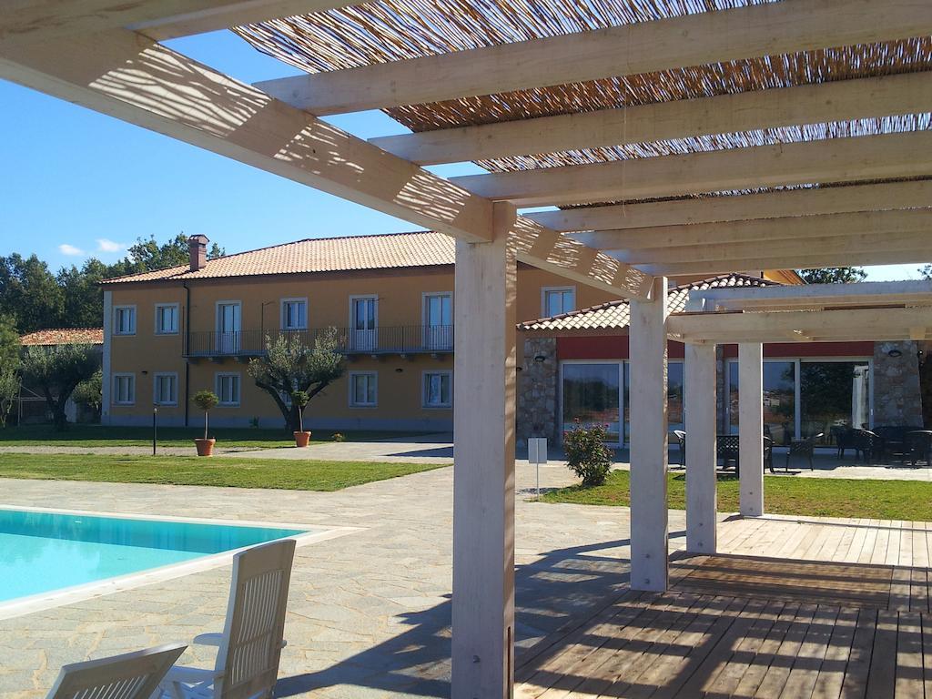 Agriturismo Creta Rossa Torre di Ruggiero Eksteriør billede