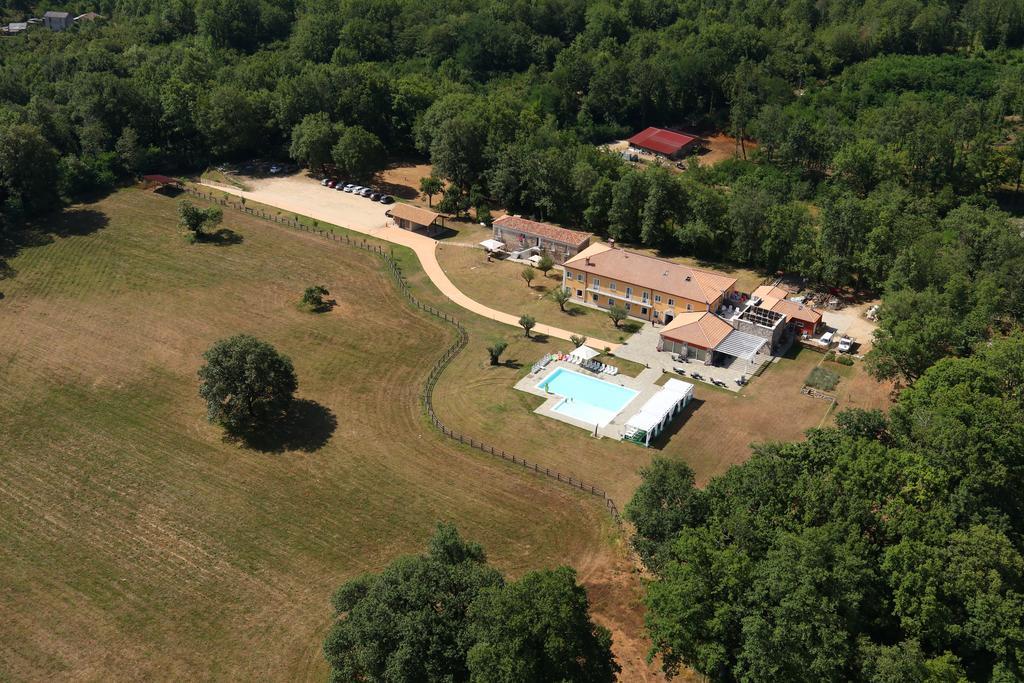 Agriturismo Creta Rossa Torre di Ruggiero Eksteriør billede