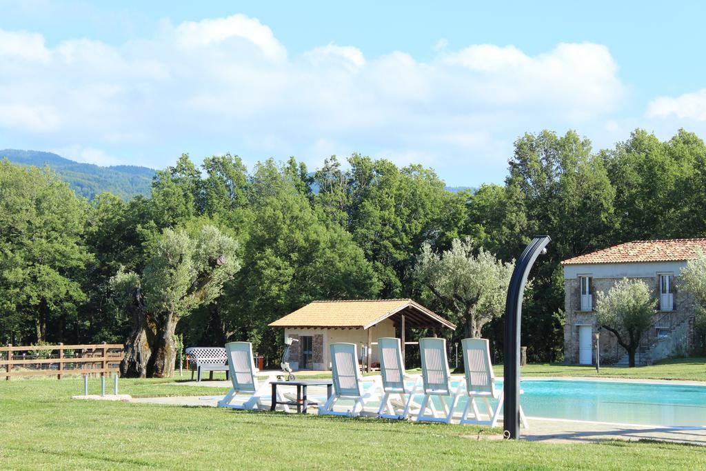 Agriturismo Creta Rossa Torre di Ruggiero Eksteriør billede